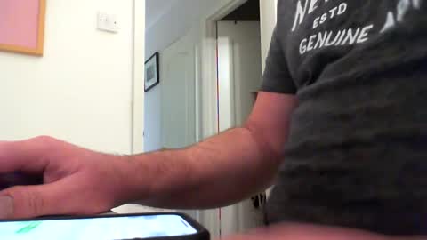 davesu12345 online show from December 15, 6:37 pm