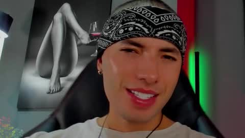 David Jons online show from November 11, 4:58 am