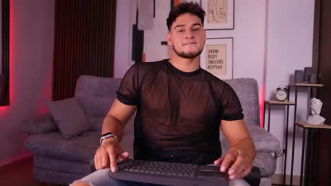 Snapshot of davies_brown chatting on September 26, 8:50 pm Davies brown schedule 12pm to 5pm col time online show from September 26, 8:50 pm