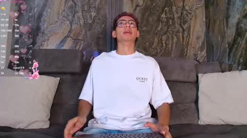 David online show from February 19, 9:36 pm