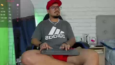Snapshot of daviidevans chatting on September 22, 8:35 pm David Evans online show from September 22, 8:35 pm