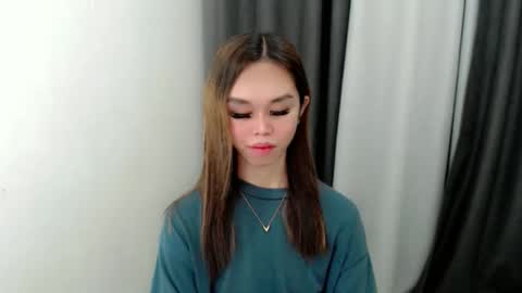 Snapshot of davinascott_03 chatting on September 15, 11:28 pm Davina online show from September 15, 11:28 pm