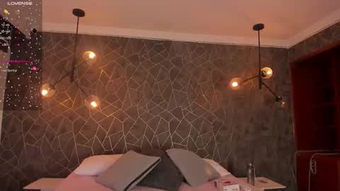 DAYRA ANGELS online show from December 17, 7:53 pm