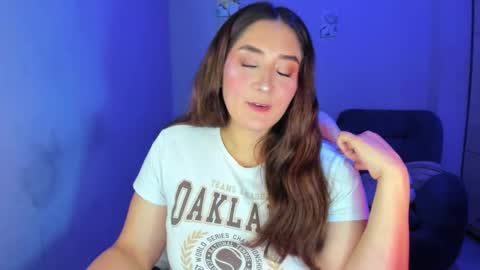    online show from December 18, 11:00 pm