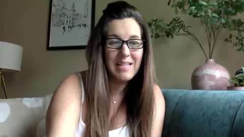 DDMolly online show from December 31, 8:34 pm