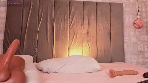 dea_athenea online show from March 8, 2:04 am