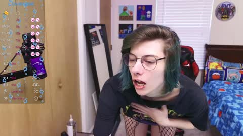 Rat online show from February 6, 7:07 pm