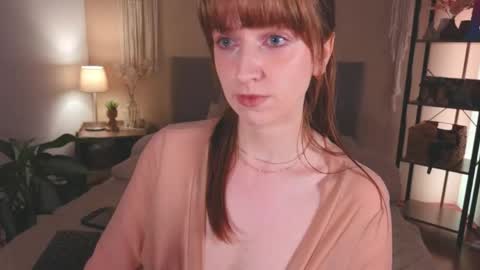 Moa . online show from April 4, 9:11 pm