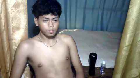 hi hello how are you online show from May 12, 4:49 pm