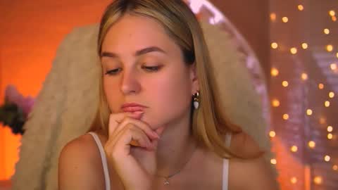 Debora online show from September 22, 7:01 am