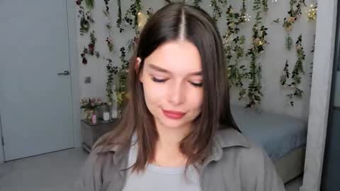 DegreeOfSincerity online show from September 17, 1:09 am