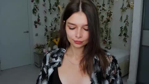 DegreeOfSincerity online show from September 12, 4:03 am