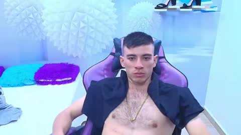 Snapshot of deiby_baby chatting on September 29, 7:57 pm DEIBY online show from September 29, 7:57 pm