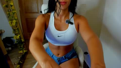 Snapshot of deisy_madrid chatting on October 1, 9:46 pm deisymadrid online show from October 1, 9:46 pm
