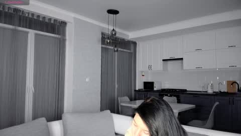 Lana online show from March 9, 10:30 pm