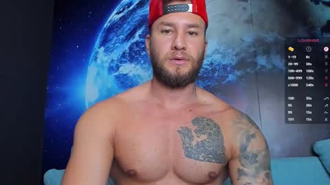 Delessandro online show from December 17, 2:29 am