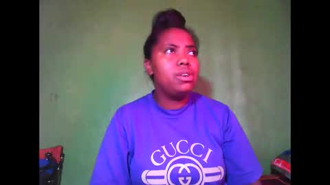 deliah712909 online show from February 4, 10:19 am