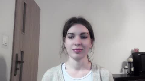 Snapshot of delightaurora chatting on March 12, 6:32 pm Aurora online show from March 12, 6:32 pm