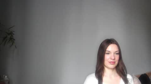 Snapshot of delightaurora chatting on January 21, 10:41 am Aurora online show from January 21, 10:41 am