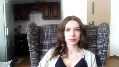Snapshot of delightaurora chatting on February 20, 10:37 am Aurora online show from February 20, 10:37 am