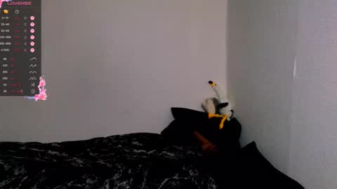 Demmi online show from October 20, 11:15 am