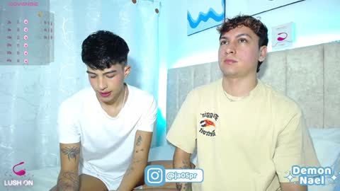 Snapshot of demonael chatting on January 30, 3:11 am Juan Gabriel Independent Models 3 online show from January 30, 3:11 am