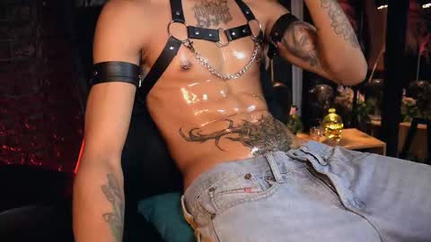 Snapshot of demonkush_ chatting on September 14, 11:22 am DemonKush online show from September 14, 11:22 am