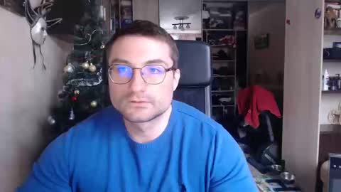 Den online show from December 23, 10:10 am
