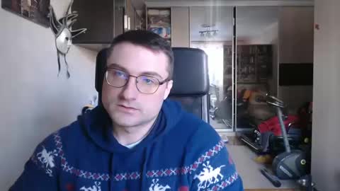 Den online show from February 24, 10:26 am