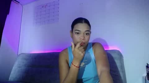 Snapshot of dena_k_ chatting on October 8, 11:16 am Dena k s online show from October 8, 11:16 am