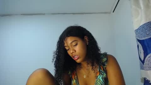 Snapshot of dena_k_ chatting on February 11, 10:58 am Dena k s online show from February 11, 10:58 am