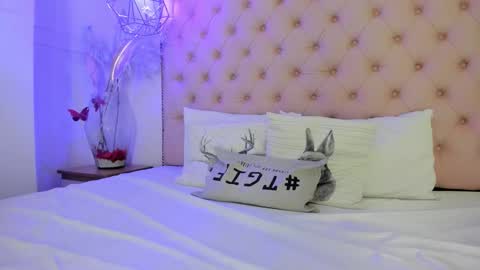 denisse_logan online show from February 25, 3:21 am