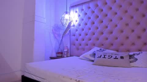 Snapshot of denisse_logan chatting on October 8, 3:13 am denisse_logan online show from October 8, 3:13 am