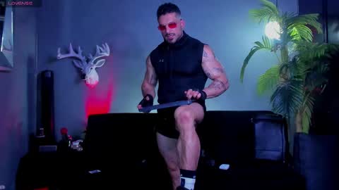 dennis_cox_ online show from February 26, 2:59 am