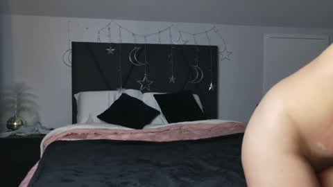 Nikki Denvers Minx online show from March 3, 2:04 am