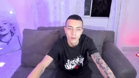 Dereck Boy online show from March 18, 4:07 am