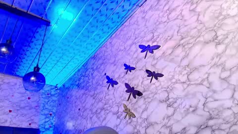 Dereck online show from April 9, 10:43 am