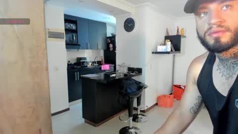 dereckgreen online show from April 15, 7:16 pm