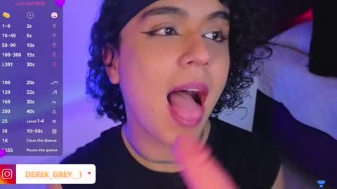 derek grey online show from September 15, 9:49 pm