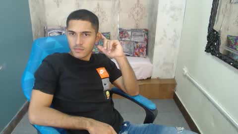 D E R E K online show from November 5, 11:01 am