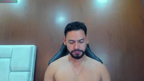 Snapshot of derrybigger_cm chatting on September 29, 9:14 pm DerryBigger CM online show from September 29, 9:14 pm