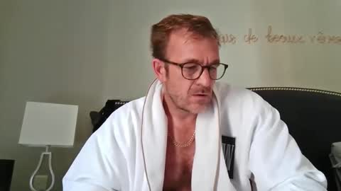 desertranger online show from April 4, 10:22 am