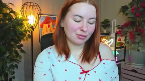 LAYLA online show from January 16, 8:12 am