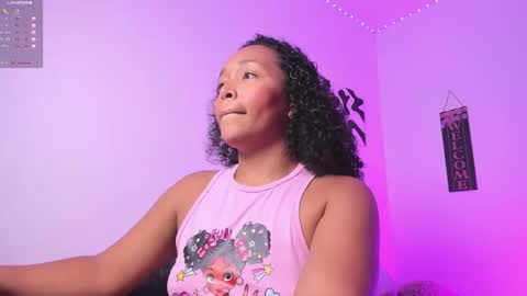 Snapshot of desty_y chatting on September 17, 5:33 am desty_y online show from September 17, 5:33 am