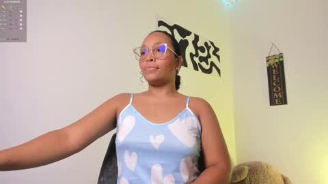 Snapshot of desty_y chatting on September 14, 5:21 am desty_y online show from September 14, 5:21 am