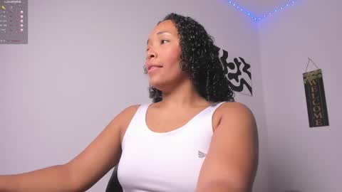 Snapshot of desty_y chatting on September 27, 3:37 am desty_y online show from September 27, 3:37 am