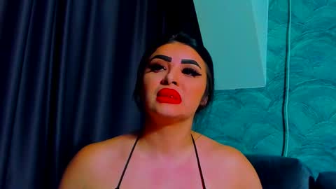 Snapshot of devashaqueen chatting on March 1, 5:38 pm Devasha online show from March 1, 5:38 pm