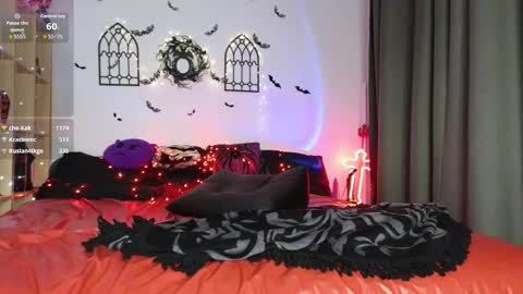 devil_s_bride online show from November 13, 8:55 pm