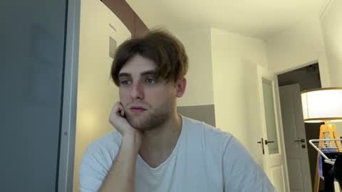 devilnut1 online show from January 24, 6:57 am