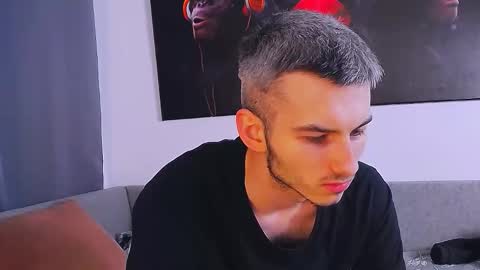 devin_ho online show from December 22, 7:53 pm